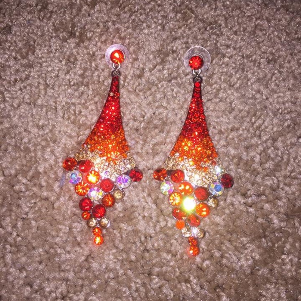 Large red ombré earrings